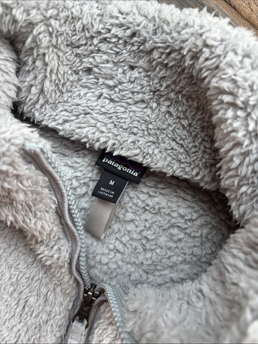 Women’s Patagonia Los Gatos Sherpa Half-Zip Pullover - Light Gray - Picture 3 of 6